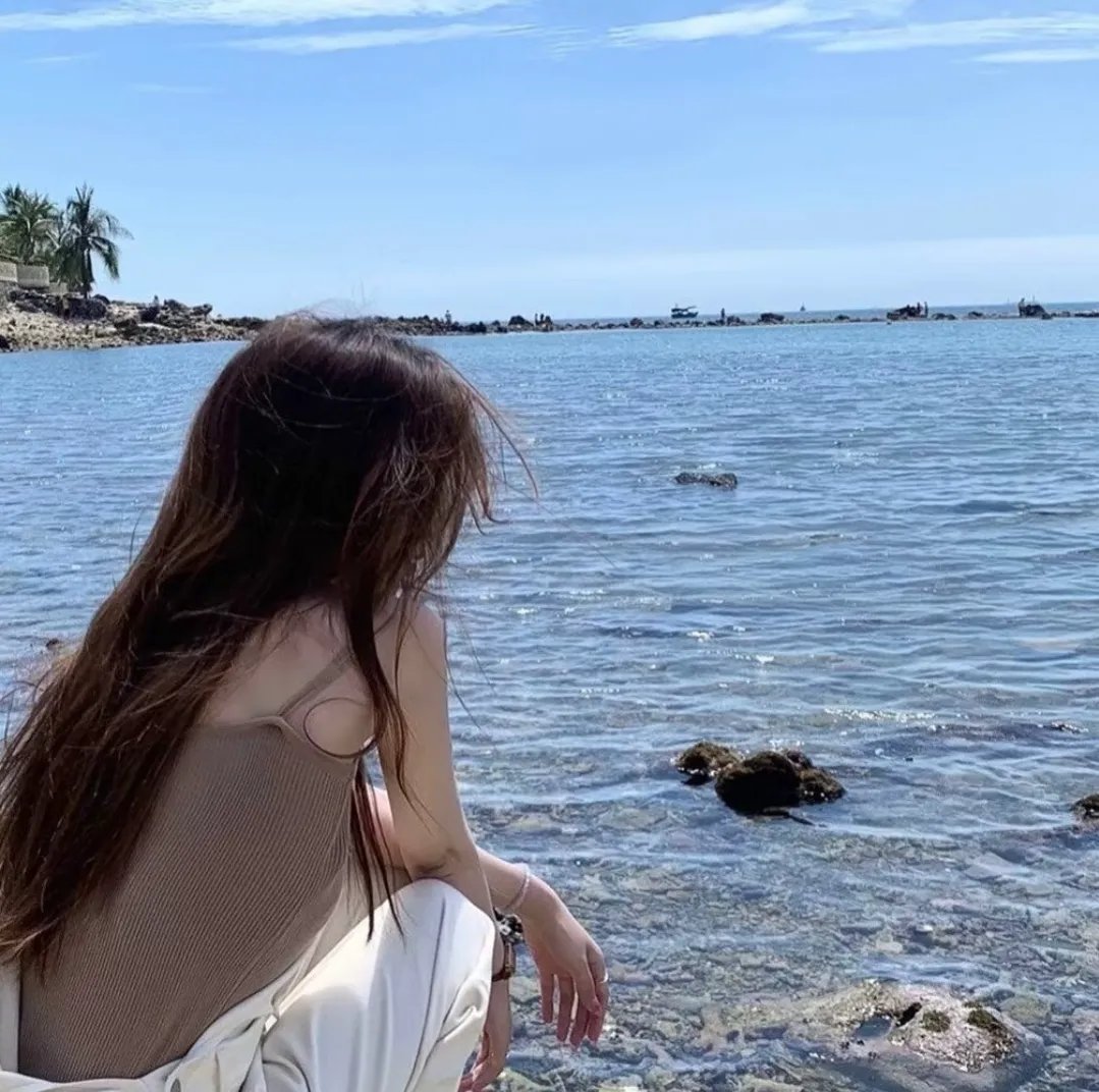 美女与纯情男
